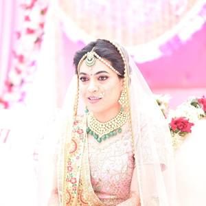 Meet your Posher, Neha